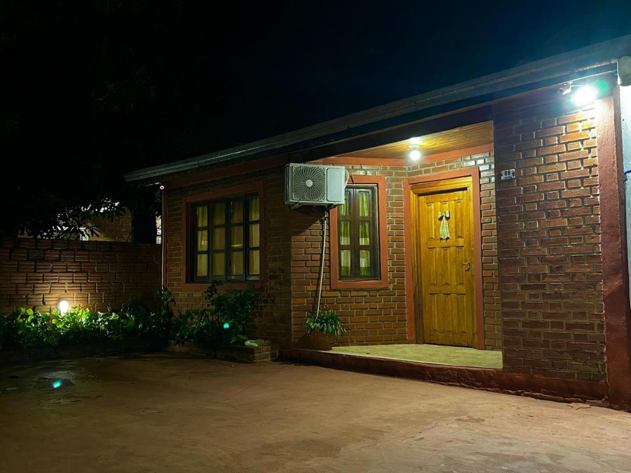 Dona Rosa Villa Puerto Iguazú Esterno foto